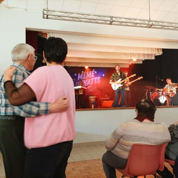 Mémé les Watts